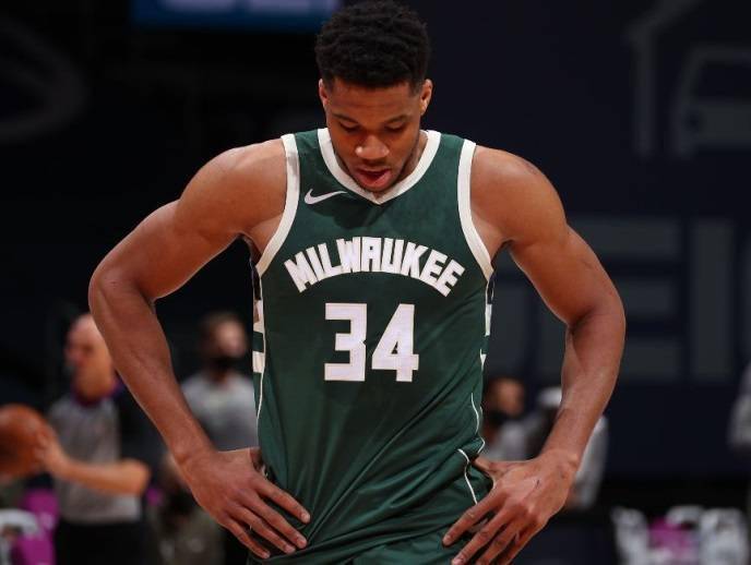 沙尔克传来好消息，主力球员伤愈复出