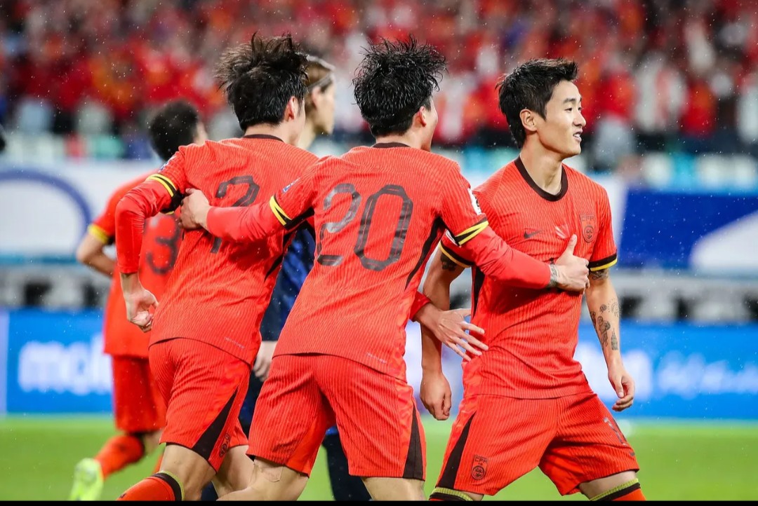 中国足球对战队