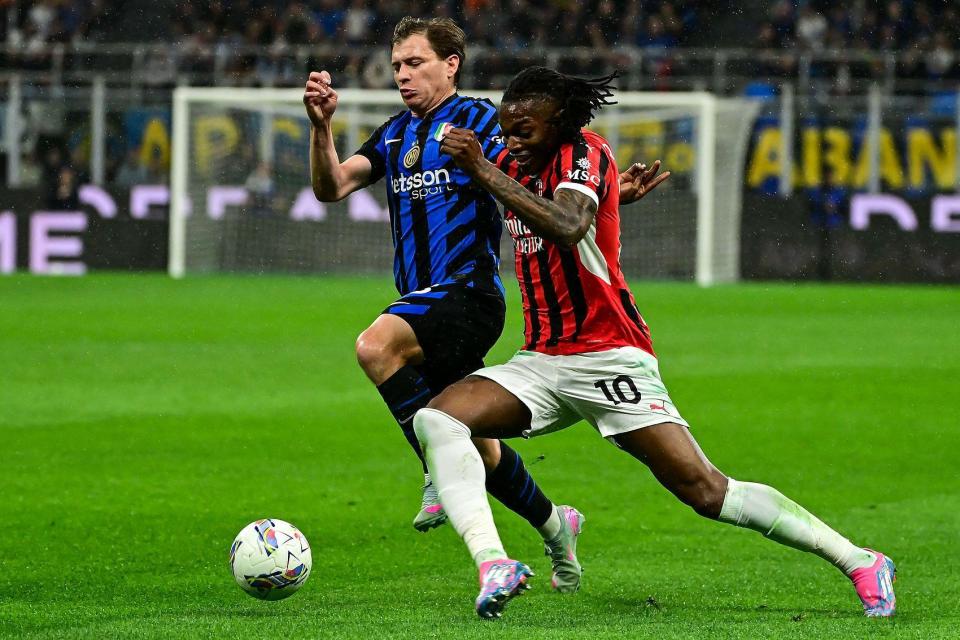 ac米兰主场大胜,球员实力突出怎么办